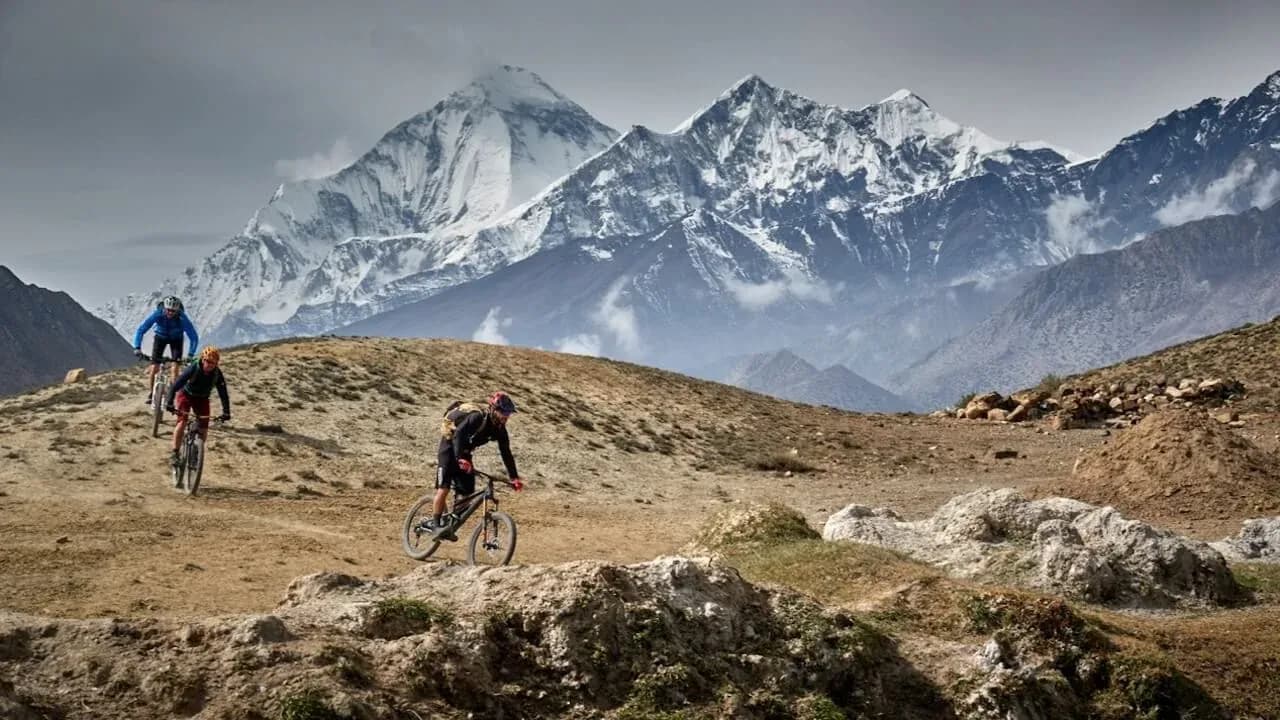 Die perfekte MTB-Reise in der Annapurna-Region: Biken auf 5400m (Foto 2)