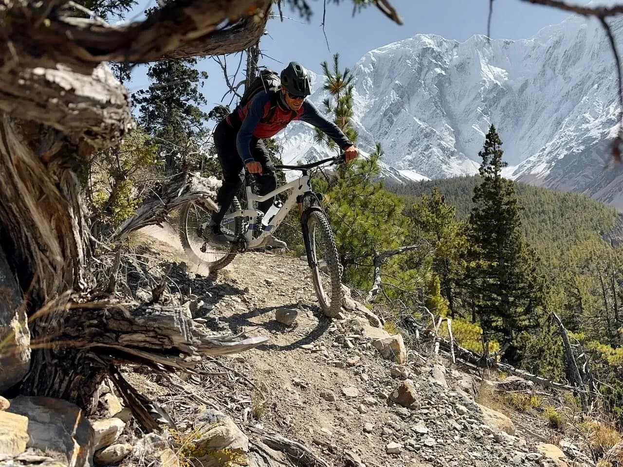 14 jours à VTT dans le Mustang : le Royaume interdit (photo 9)